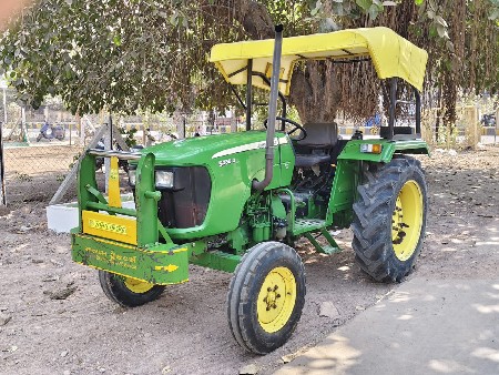 john Deere 5038 D