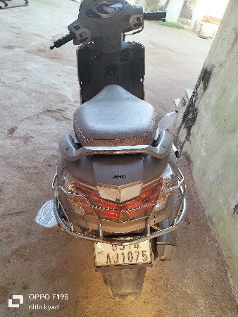 વેચવાનું છે