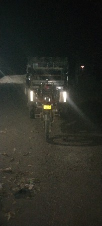 વૈભવ રીક્ષા વેચવાની છે