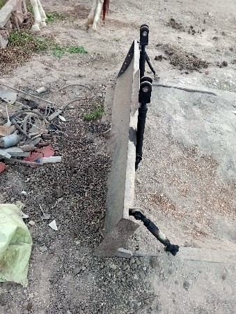 ટ્રેકટર. બગી. ફાટો..