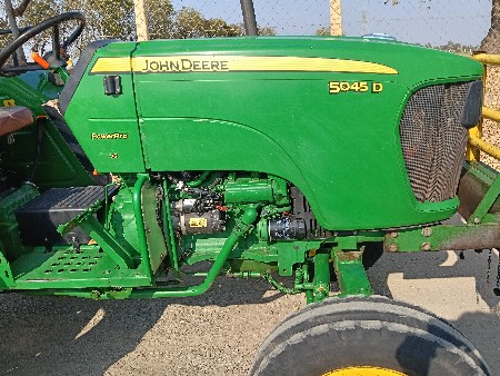 john deere 5045d