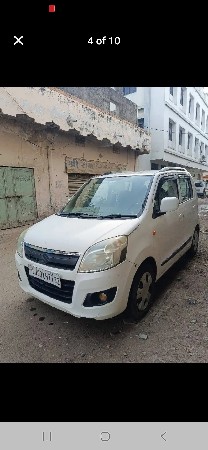 વેચવાની છે