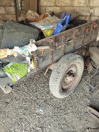 વેચવાની છે?