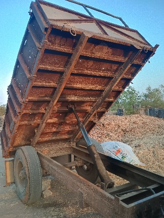 ટ્રોલી વેચવાની છે