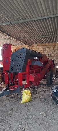 NEW VISHWAKARMA THRESAR