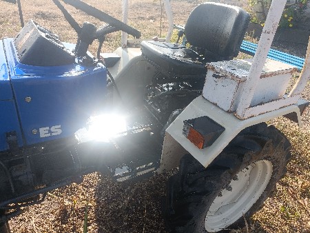 મીની ટ્રેક્ટર વેચવાનું છે