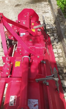 રોટાવેટર વેચવાનું છે