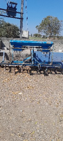 વેચવાનું છે