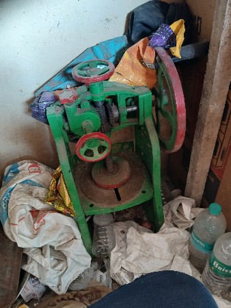 થંબનેલ 2