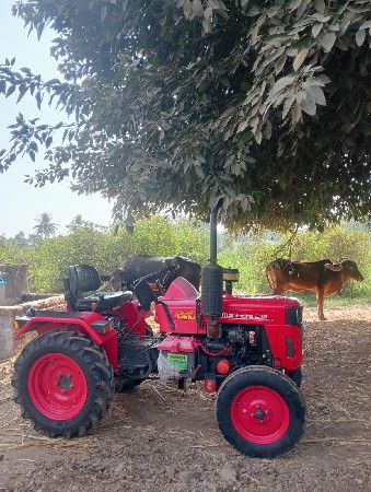 યુવરાજ ટ્રેકટર આખો સેટ