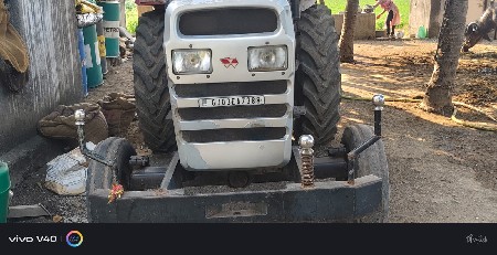 ટ્રેકટર વેચવાનું છે