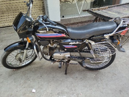 સ્પ્લેન્ડર + ૨૦૧૪ / ૯