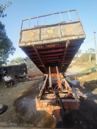 ટ્રોલી વેચવાની છે