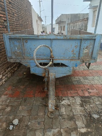 ટ્રેલર વેચવાનું