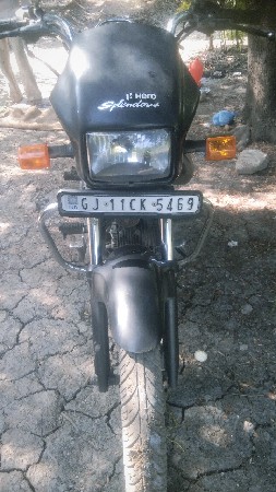 વેચવાની છે