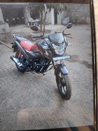 વેચવાની છે