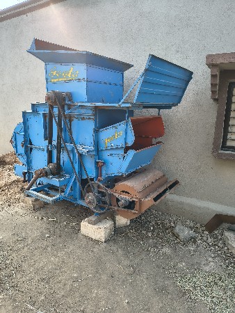 થ્રેશર વેચવાનું છે