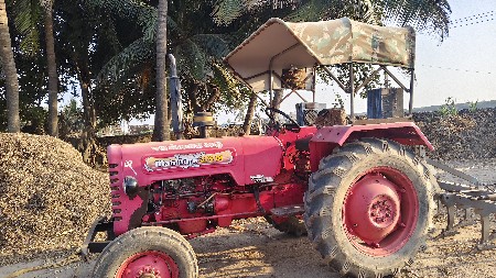 મહેન્દ્રા ટેકટર  વે સવાનું છે