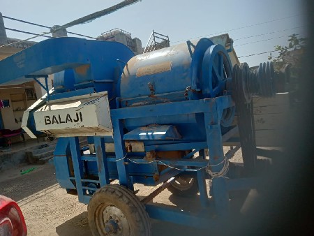 બાલાજીનું ઠેચર વેચવાનું છે