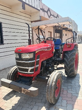 Mahindra yuvo tech+575
