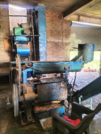 22/4 ના 2 ઘાણા વેચવા ના છે