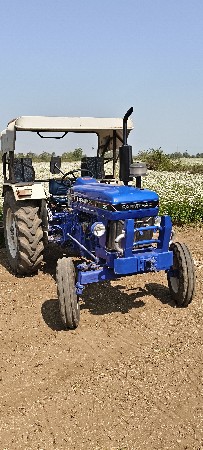 ટ્રેકટર વેચવાનું છે