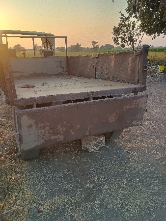 ટોલી વેચવાની છે