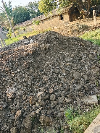 સાણીયુ ખાતર વેશવા નું છે