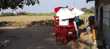 સમ્રાટ ફુકણીનવુમોડલ ત્રણ સારણા