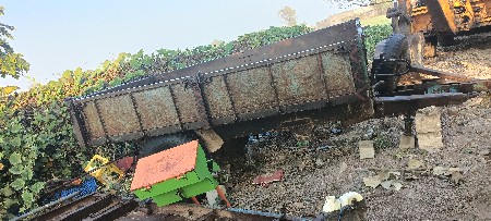 थंबनेल 2