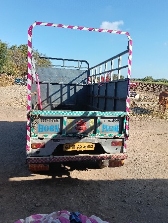 ટાટા એશી