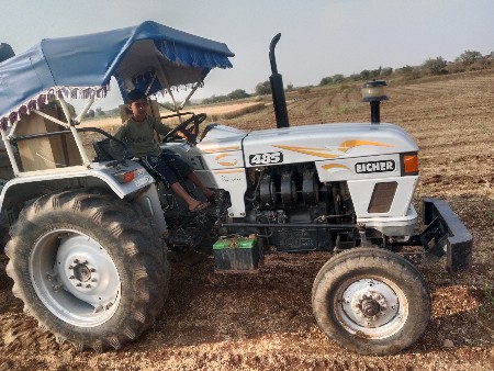 ટેકટર,આઈસર...485