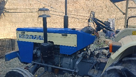 SWARAJ 735