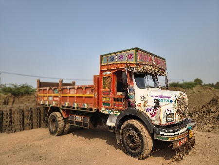 ટાટા એસ ડમ્પર વેચવાનુ છે