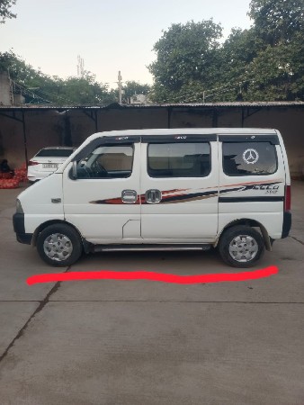 મારુતી સુજુકી ઇકો 5 સીટર