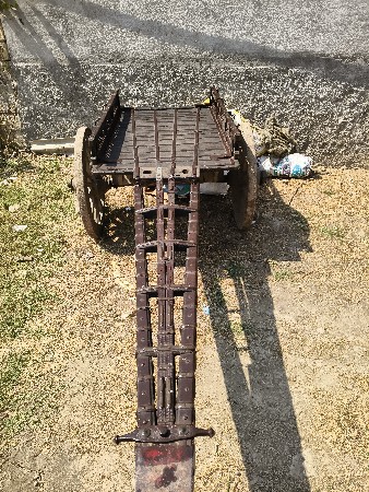 ટોકર ગાડી વેચવા ની છે