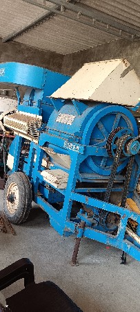 બજાજ થેસર વેચવાનું છે.