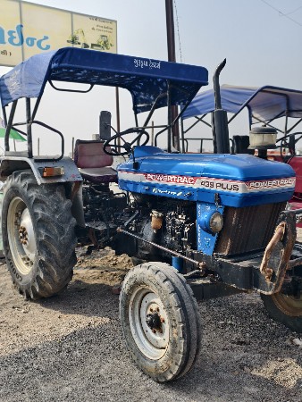 ટ્રેક્ટર