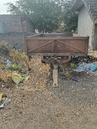 વેચવાની છે વેચવાની છે