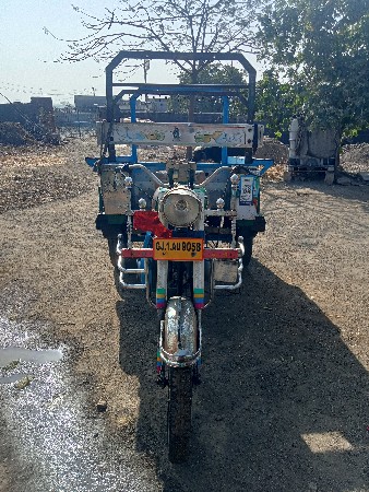 રીક્ષા વેચવાની છે