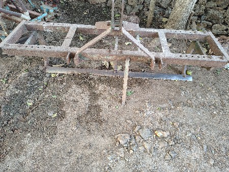 વેચવાનું છે