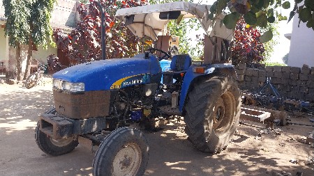 new holland 4710