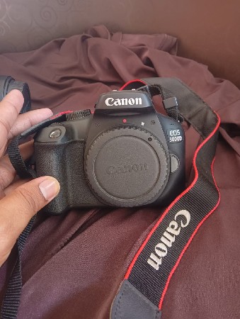 DSLR 3000 D canon EOS Camera