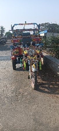 રીક્ષા વેચવાની છે