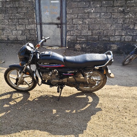 સ્પ્લેન્ડર વેચવાની છે