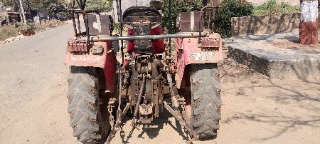 આ ટ્રેક્ટર વેસવાનુ છે