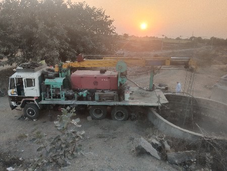 કુવામાં 500ફુટ લાંબા દાર
