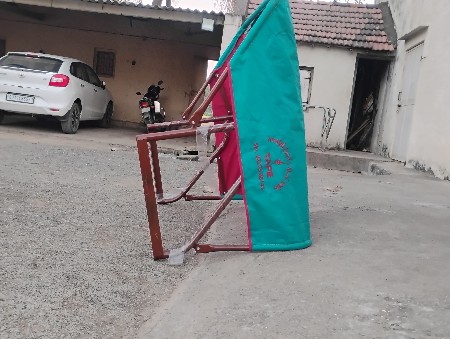 ટ્રેક્ટર ની છત્રી વેચવાની છે