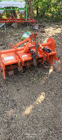 રોટાવેટર  વેચવાનું છે