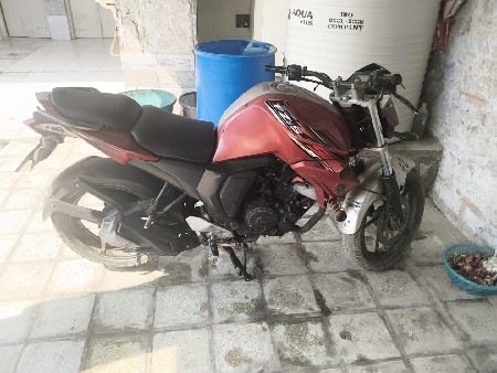 મોટર સાઈકલ વેચવાનું છે